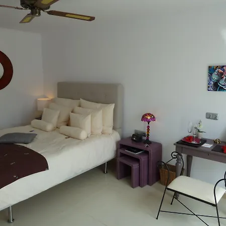 Birdcage Gay Men And Lifestyle (adults Only) 4* Playa del Ingles (Gran Canaria)