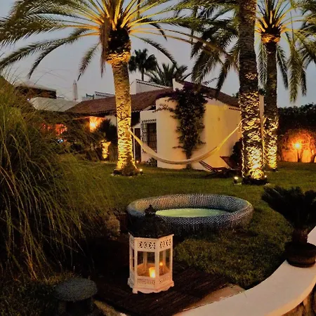 Resort Birdcage Gay Men And Lifestyle (adults Only)