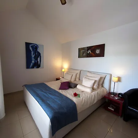 Курортний комплекс Birdcage Gay Men And Lifestyle (adults Only) 4*