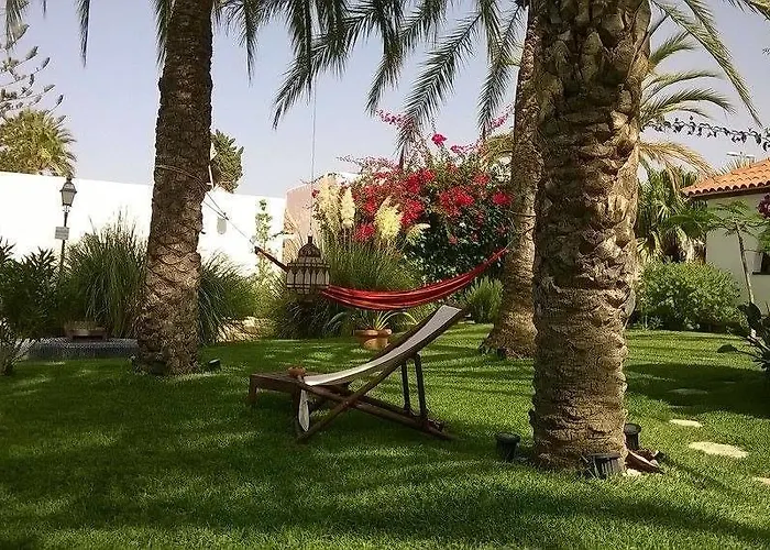 Birdcage Gay Men And Lifestyle (adults Only) Курортний комплекс 4*