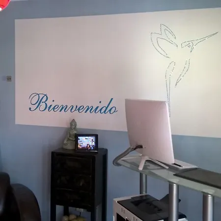 Üdülőközpont Birdcage Gay Men And Lifestyle (adults Only) 4*