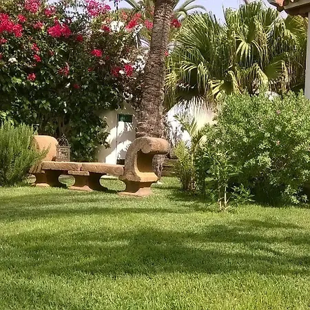 Rezort Birdcage Gay Men And Lifestyle (adults Only)