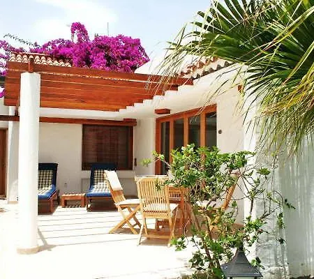 Birdcage Gay Men And Lifestyle (adults Only) Playa del Inglés