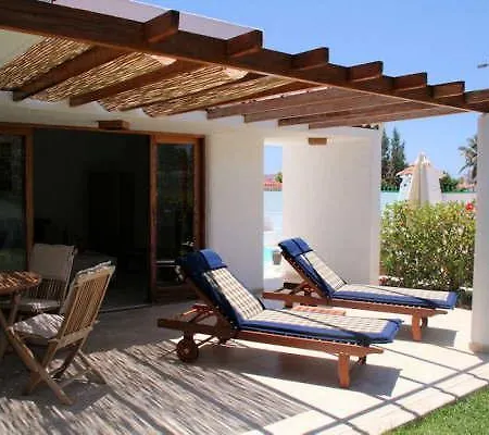 Birdcage Gay Men And Lifestyle (adults Only) Playa del Inglés