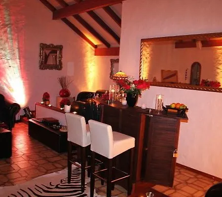 Semesteranläggning (resort) Birdcage Gay Men And Lifestyle (adults Only) 4*