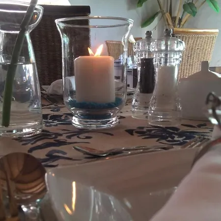 Birdcage Gay Men And Lifestyle (adults Only) Playa del Inglés