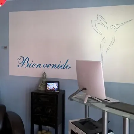 리조트 Birdcage Gay Men And Lifestyle (adults Only)