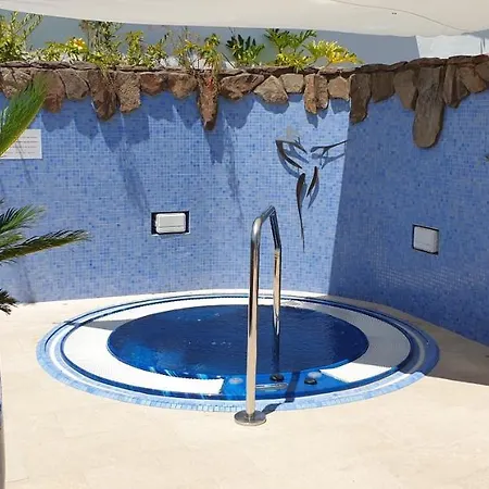 Birdcage Gay Men And Lifestyle (adults Only) Semesteranläggning (resort) Playa del Inglés