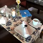 Birdcage Gay Men And Lifestyle (adults Only)