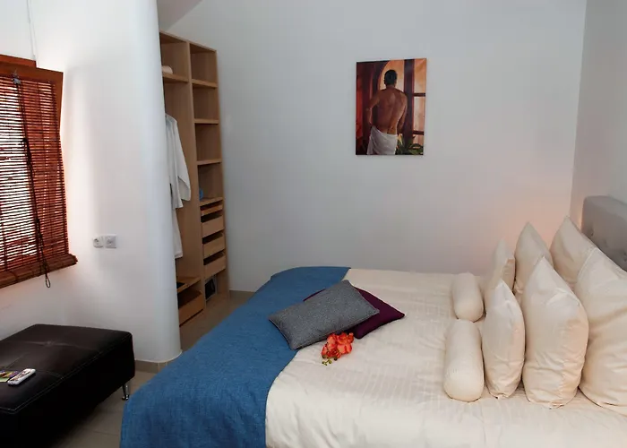 Birdcage Gay Men And Lifestyle (adults Only) Resort Playa del Inglés