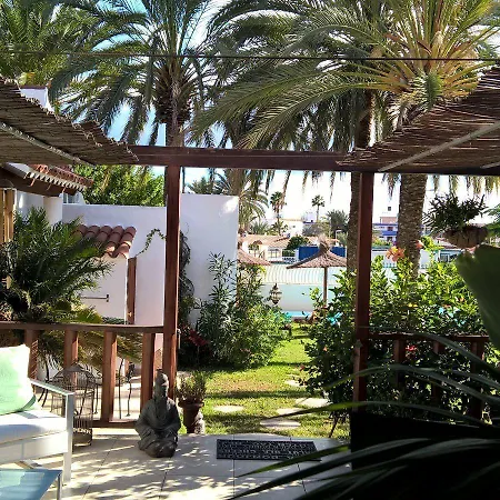 度假村 Birdcage Gay Men And Lifestyle (adults Only)