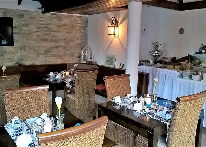 Birdcage Gay Men And Lifestyle (adults Only) Resort 4*